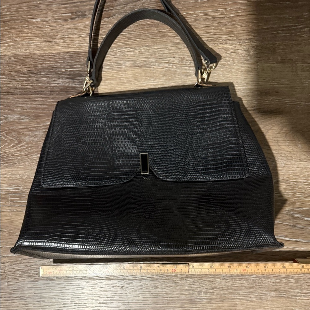 Kate Landry Handbag - Picture 9 of 14